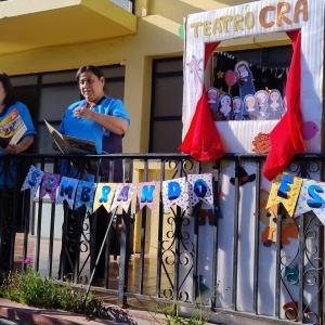 Las Bibliotecas CRA realizan una puesta en escena de la llegada de las Hermanas del Buen Pastor a Chile